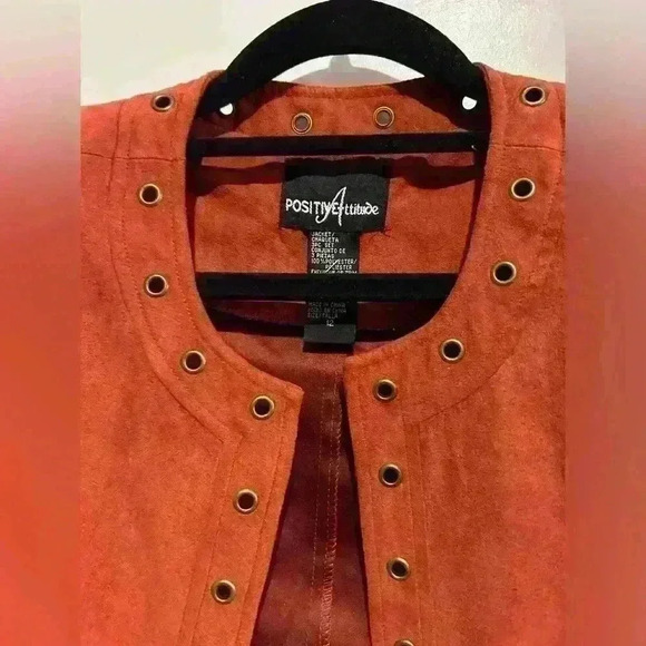 Size 12 Positive Attitude Suede Burnt Orange Jacket - Picture 2 of 3